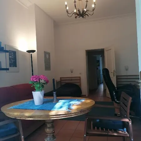 Apartament Esmarchstr. 20